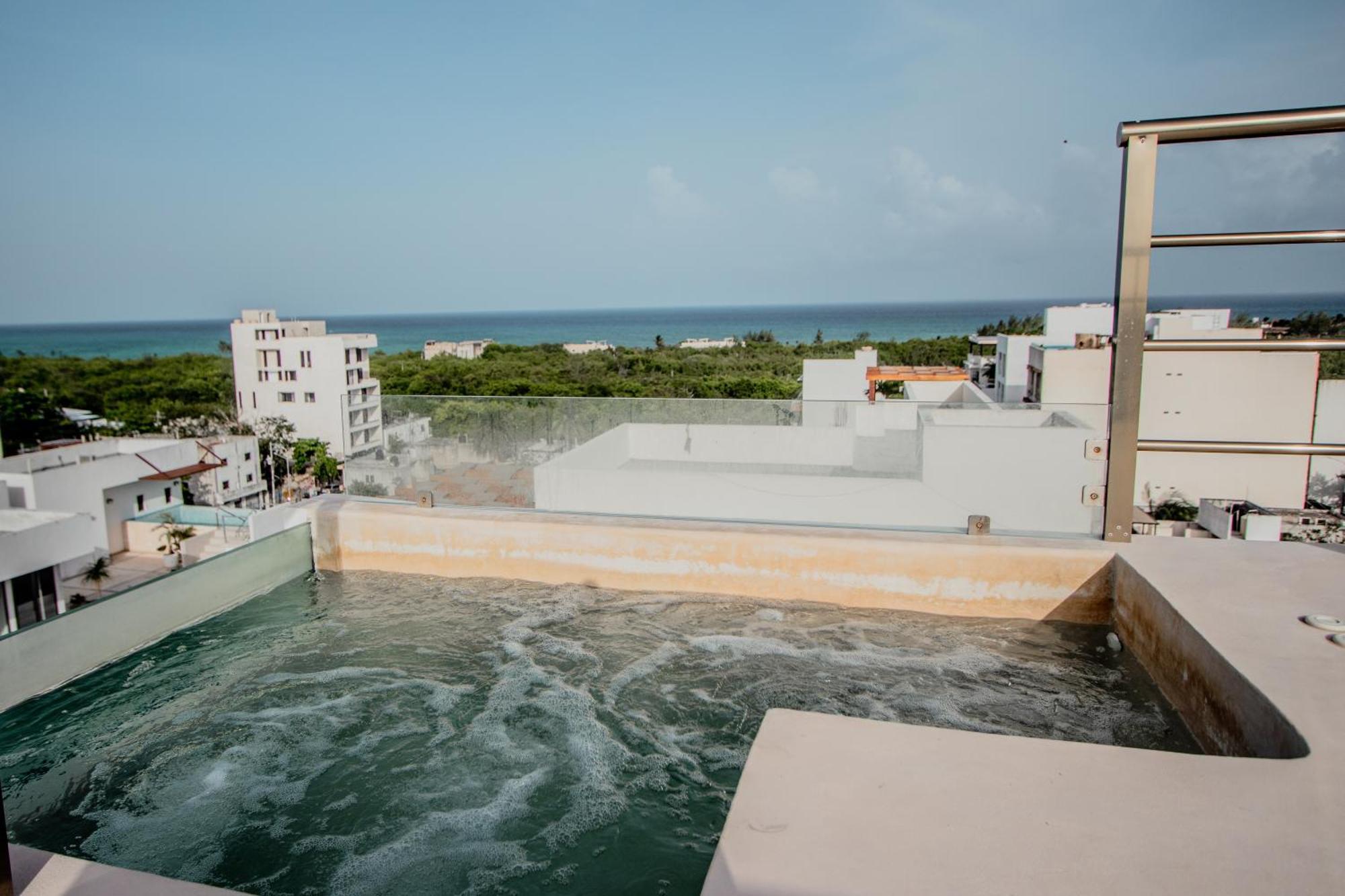 Condos With Ocean View Pool In Av 10 & 60 Street Playa del Carmen Exterior photo